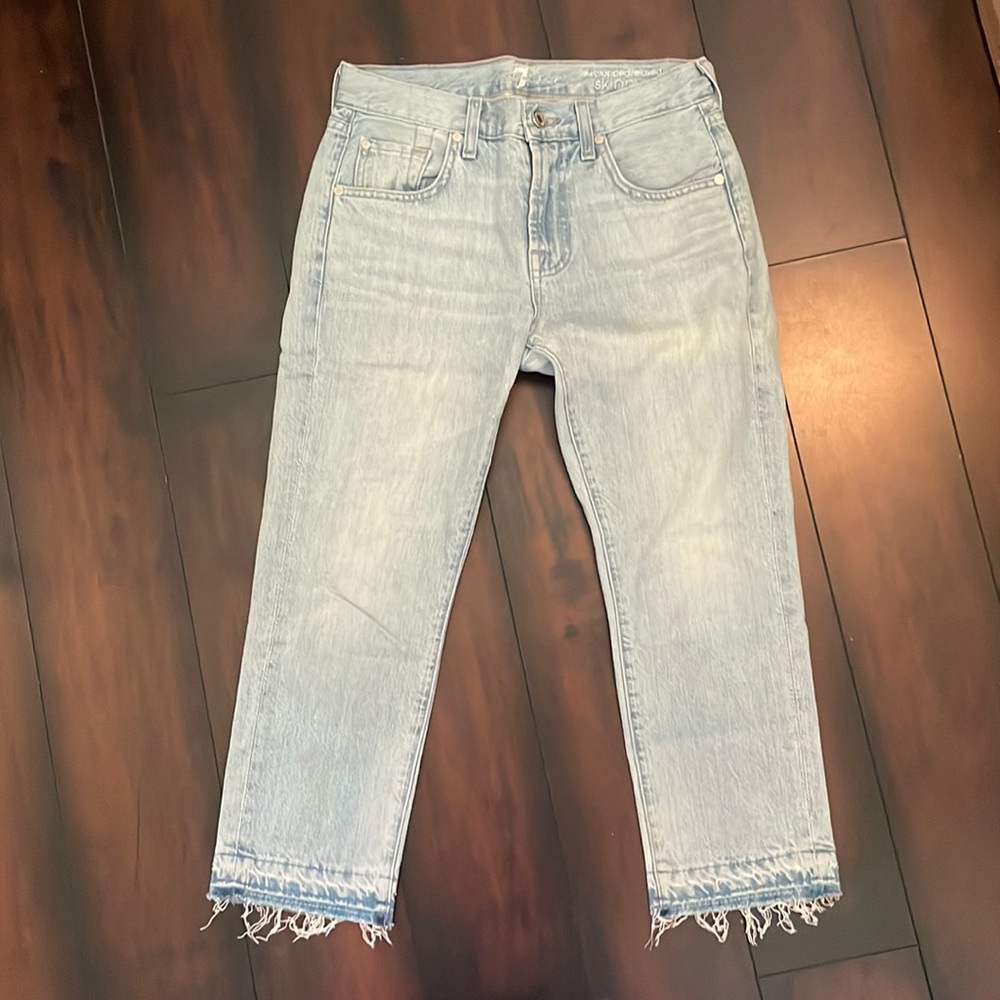7 For All Mankind “the cropped relaxed skinny” GREAT CONDITION!